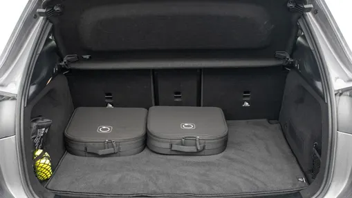 MERCEDES-BENZ EQA EQA 250 66.5kWh AMG Line