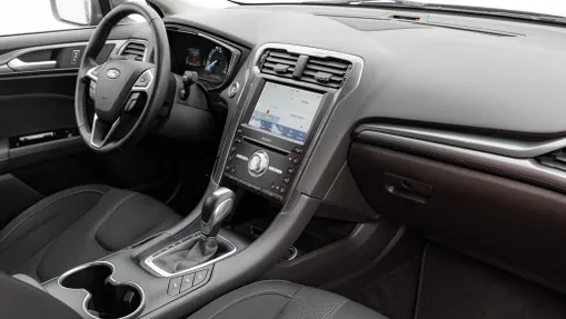 FORD Mondeo Mondeo 2.0 Hybrid Titanium