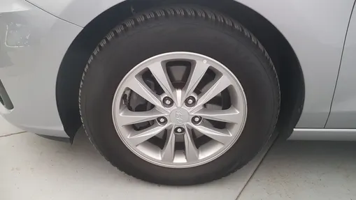 HYUNDAI i30 i30 1.0 T-GDI Modern
