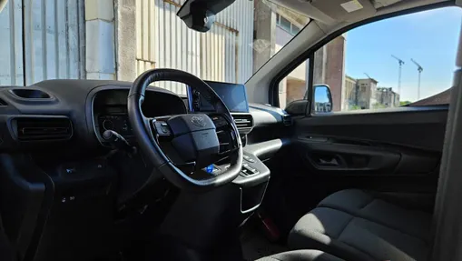 TOYOTA Proace City Proace City EV Long 2,4t Active
