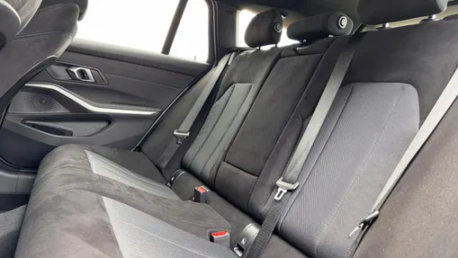 BMW Seria 3 330i xDrive M Sport aut