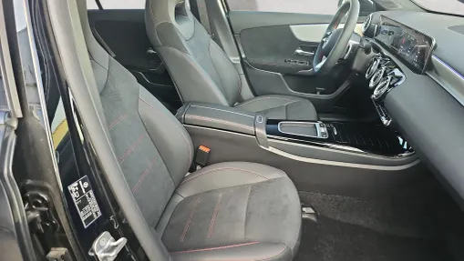 MERCEDES-BENZ A Klasa A 220 4-Matic AMG Line 8G-DCT Nowy