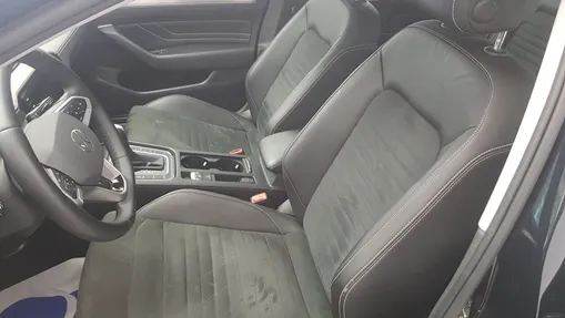 VOLKSWAGEN Passat Passat 2.0 TSI Elegance DSG