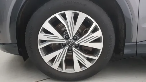 AUDI Q4 Q4 e-tron 40 77kWh Advanced