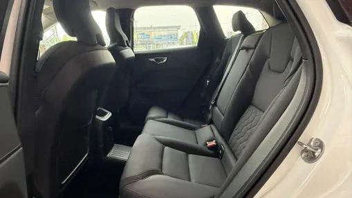 VOLVO XC60 XC60 T6 Plug-In Hybrid AWD Plus Bright aut