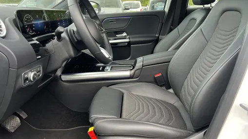 MERCEDES-BENZ GLA GLA 200 mHEV Progressive 7G-DCT