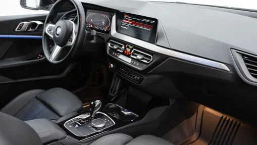 BMW Seria 1 118i M Sport aut