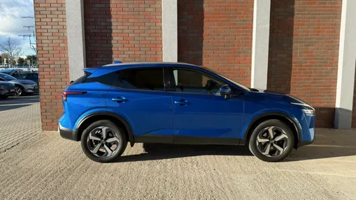 NISSAN Qashqai Qashqai 1.3 DIG-T mHEV Premiere Edition Xtronic