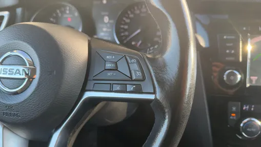NISSAN Qashqai Qashqai 1.3 DIG-T N-Connecta DCT