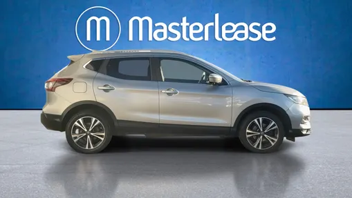 NISSAN Qashqai Qashqai 1.3 DIG-T N-Connecta DCT