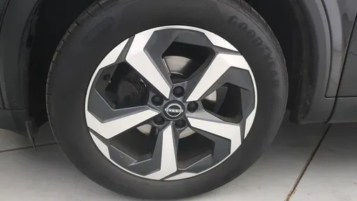 NISSAN Qashqai Qashqai 1.3 DIG-T mHEV N-Connecta Xtronic