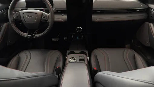 FORD Mustang Mach-E Mustang Mach-E 75kWh AWD