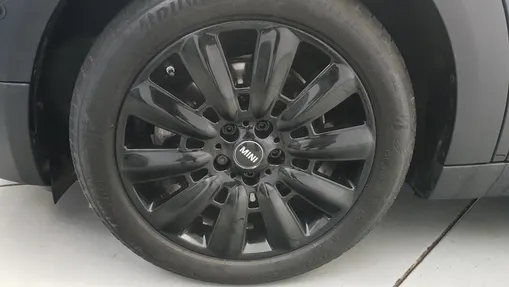 MINI [BMW] Countryman Cooper SE ALL4 Classic Trim aut