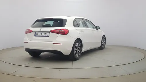 MERCEDES-BENZ A Klasa A 180 Style 7G-DCT