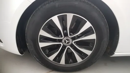 MERCEDES-BENZ A Klasa A 180 Style 7G-DCT