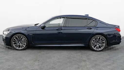 BMW Seria 7 745Le xDrive sport-aut
