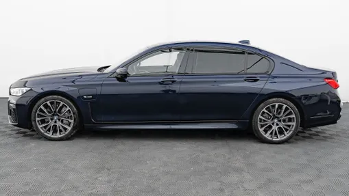 BMW Seria 7 745Le xDrive sport-aut