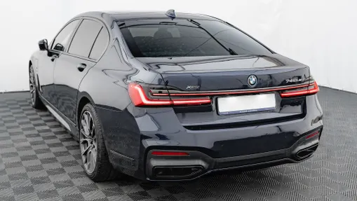 BMW Seria 7 745Le xDrive sport-aut