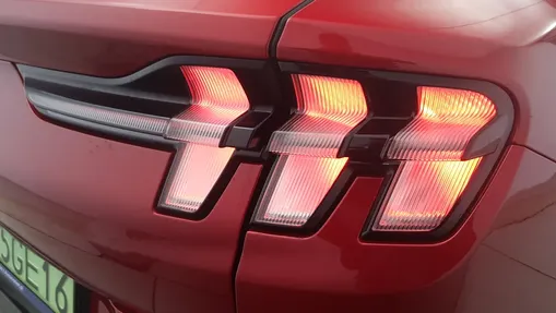 FORD Mustang Mach-E Mustang Mach-E 75kWh AWD Premium