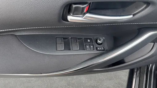 TOYOTA Corolla Corolla 2.0 Hybrid Comfort