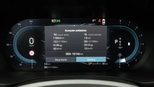 VOLVO XC60 XC60 B4 B Plus Dark aut