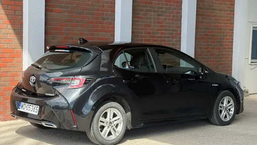 TOYOTA Corolla Corolla 2.0 Hybrid Comfort