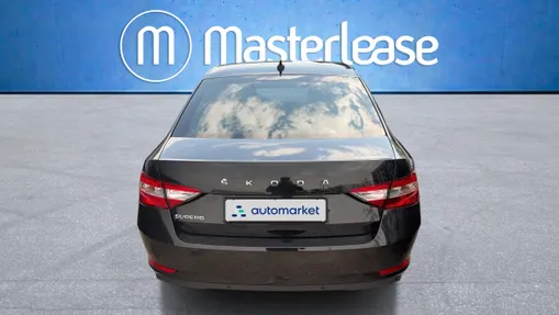 SKODA Superb Superb 2.0 TSI Ambition DSG