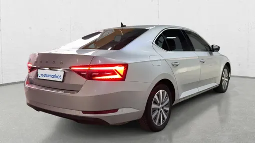 SKODA Superb Superb 2.0 TSI Style DSG