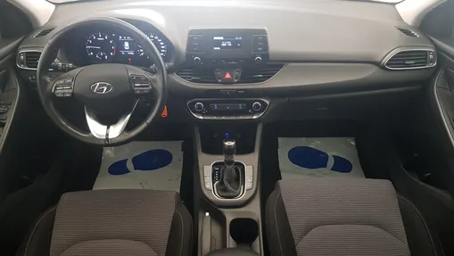 HYUNDAI i30 i30 1.0 T-GDI Classic + DCT