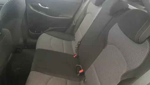 HYUNDAI i30 i30 1.0 T-GDI Classic + DCT