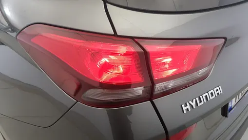 HYUNDAI i30 i30 1.0 T-GDI Classic + DCT