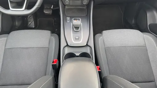 NISSAN Qashqai Qashqai 1.3 DIG-T mHEV N-Connecta Xtronic