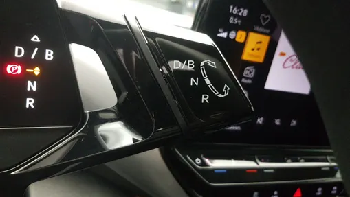 VOLKSWAGEN ID.5 ID.5 77kWh Pro Performance