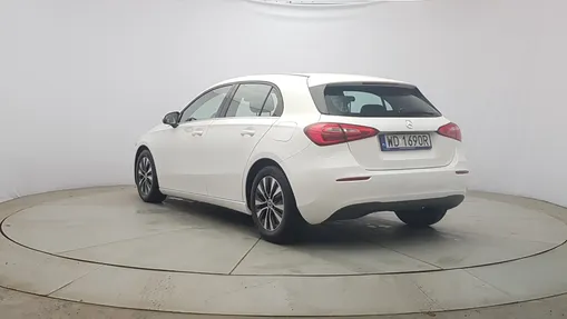 MERCEDES-BENZ A Klasa A 180 Style 7G-DCT
