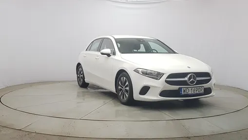 MERCEDES-BENZ A Klasa A 180 Style 7G-DCT