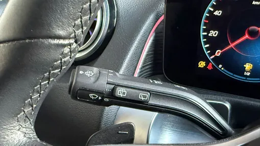 MERCEDES-BENZ GLB GLB 200 Progressive 7G-DCT