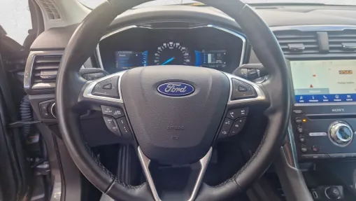 FORD Mondeo Mondeo 2.0 Hybrid Titanium