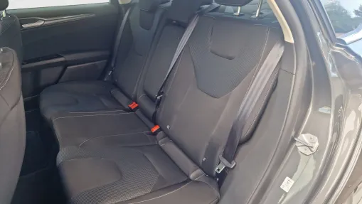 FORD Mondeo Mondeo 2.0 Hybrid Titanium