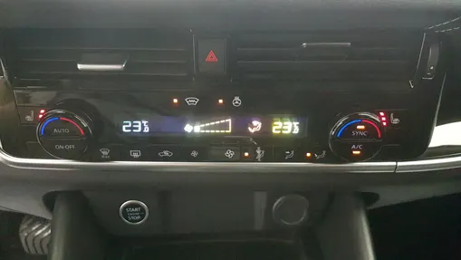 NISSAN Qashqai Qashqai 1.3 DIG-T mHEV N-Connecta