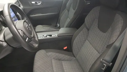 VOLVO XC60 XC60 B4 B Core aut