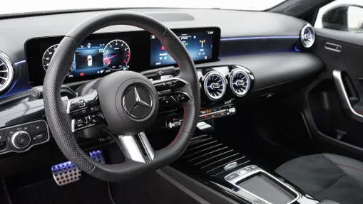 MERCEDES-BENZ A Klasa A 200 AMG Line 7G-DCT