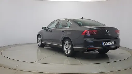 VOLKSWAGEN Passat Passat 2.0 TDI Elegance DSG
