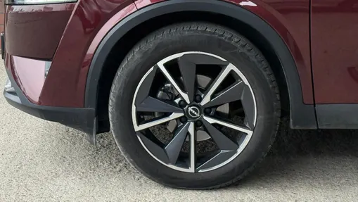 NISSAN Qashqai Qashqai 1.3 DIG-T mHEV Tekna