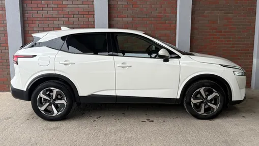 NISSAN Qashqai Qashqai 1.3 DIG-T mHEV N-Connecta Xtronic
