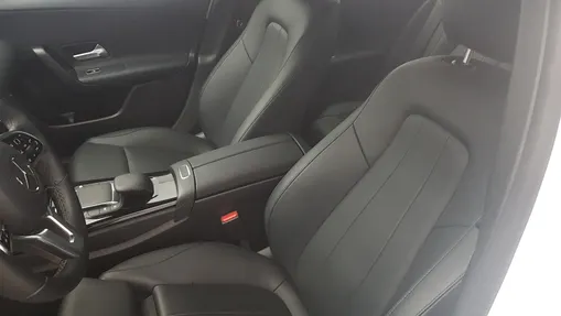 MERCEDES-BENZ A Klasa A 180 Style 7G-DCT