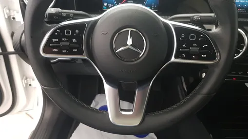 MERCEDES-BENZ A Klasa A 180 Style 7G-DCT