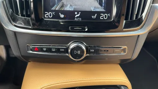 VOLVO V90 V90 CC D5 AWD aut