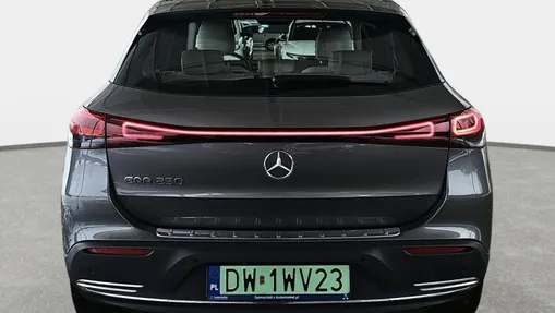 MERCEDES-BENZ EQA EQA 250 66.5kWh Progressive