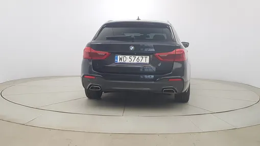 BMW Seria 5 530d xDrive M Sport sport-aut