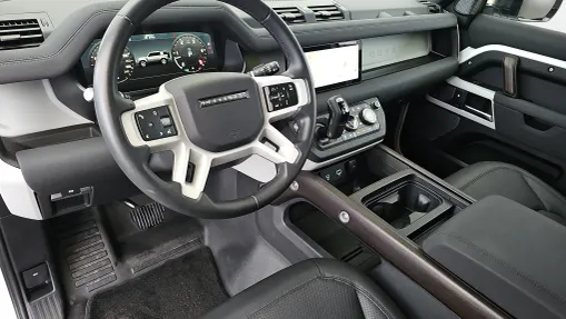 LAND ROVER Defender Defender 110 3.0 D300 mHEV SE